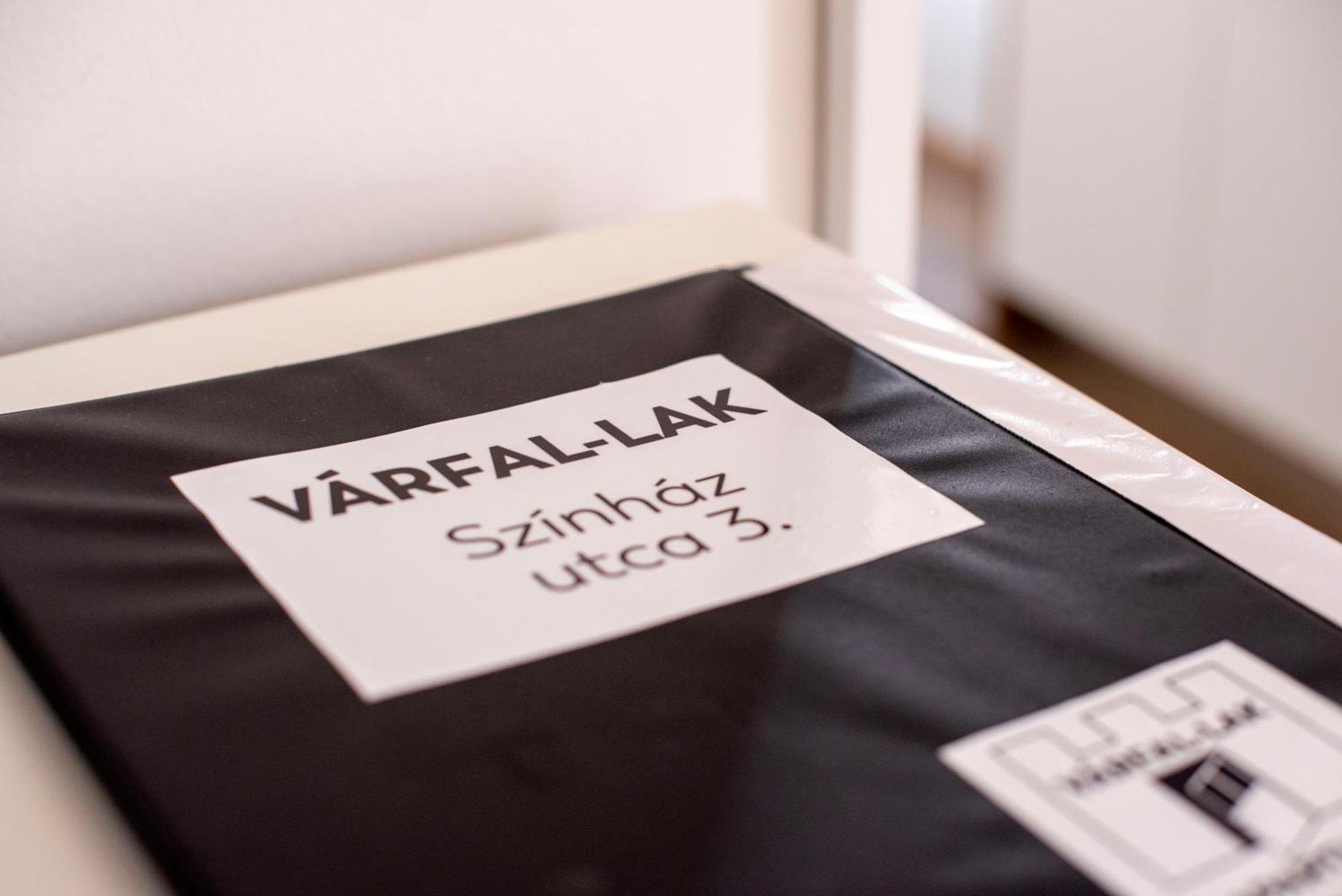 Varfal-Lak Apartman 索普隆 外观 照片
